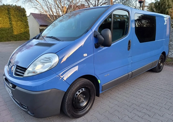 Renault Trafic cena 26900 przebieg: 235201, rok produkcji 2008 z Dobra małe 466
